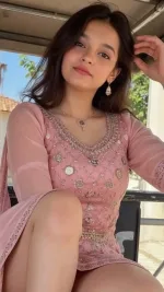 Riya Khanna photo 3