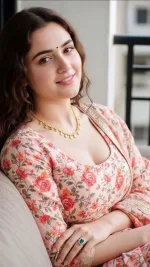 Tanvi Joshi photo 6
