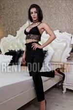 Priya photo 6